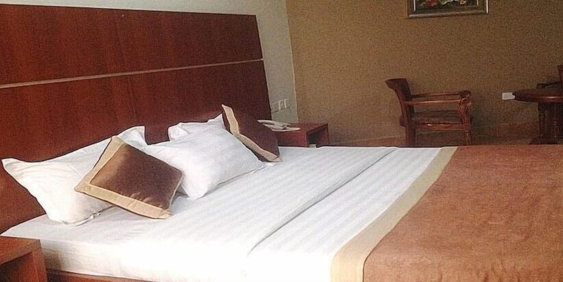 Newton Park Hotels & Resort