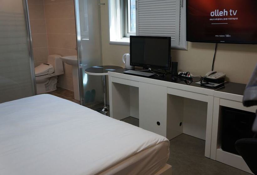 Hotel Novaluz Tourist