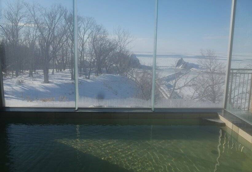 בית מלון כפרי Shiretoko Yuhi No Ataruie Onsen Hostel