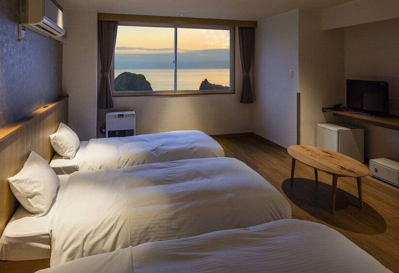 בית מלון כפרי Shiretoko Yuhi No Ataruie Onsen Hostel