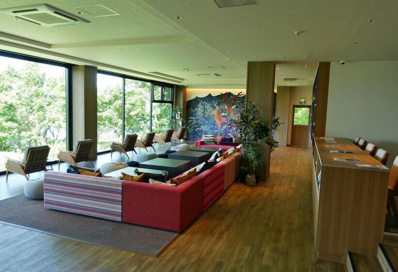 בית מלון כפרי Shiretoko Yuhi No Ataruie Onsen Hostel