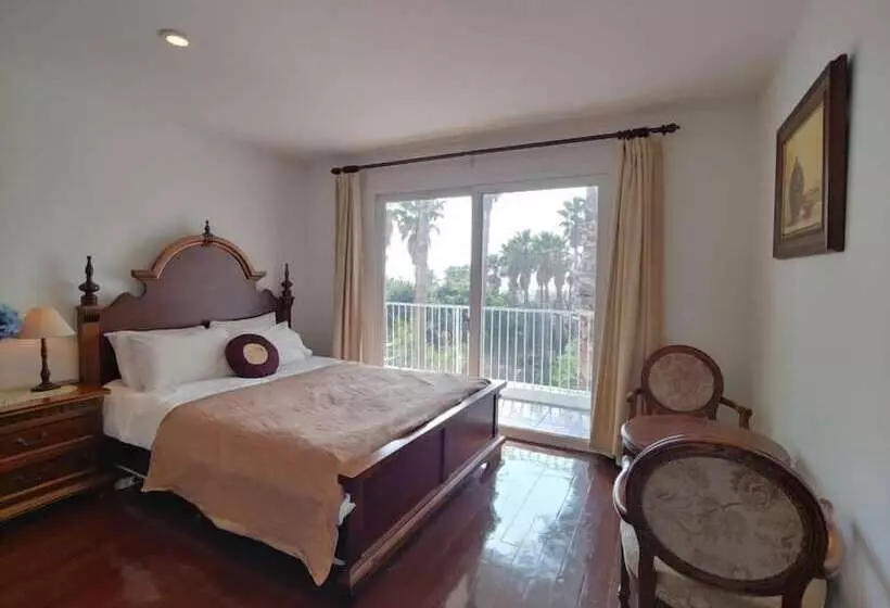 هتل Springhill Resort
