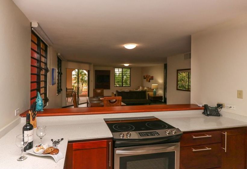 هتل The Plaza Suites