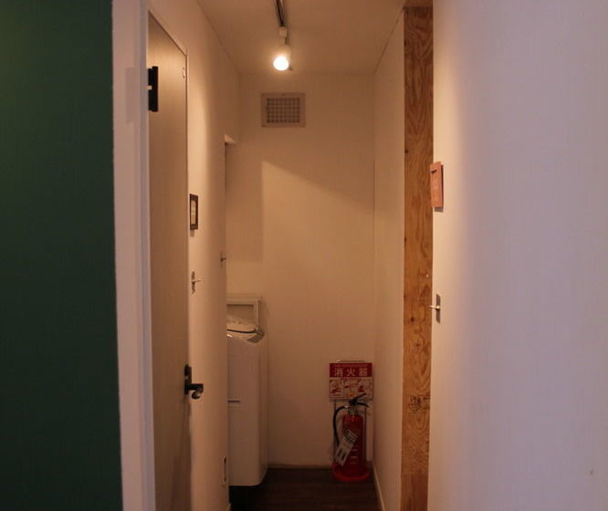 Igloo Dorm & Breakfast  Hostel