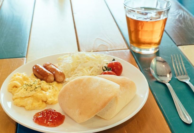 Igloo Dorm & Breakfast  Hostel