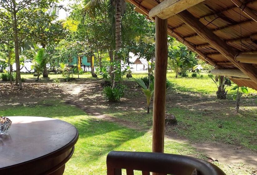 Mutiara Beach Resort