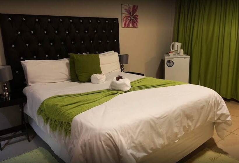 بنسيون The Catwalk Lodge