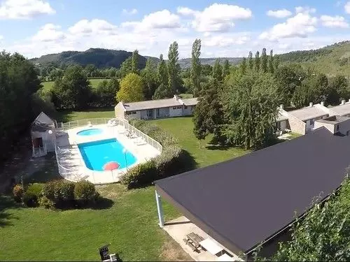 Lomakeskus Aux Portes Des Monts D'aubrac