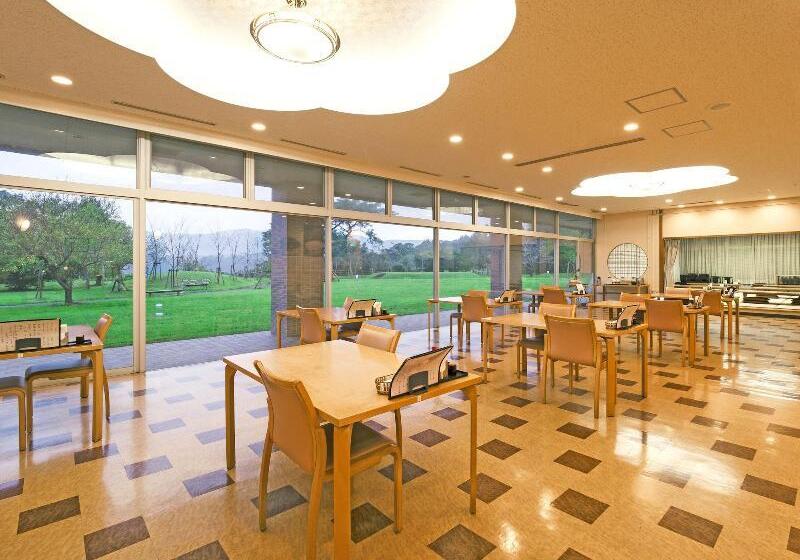 ريوكان Tougouonsen Yuttarikan