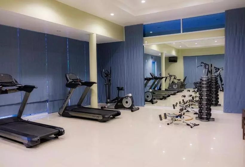 Victoria Cliff Hotel & Resort, Kawthaung
