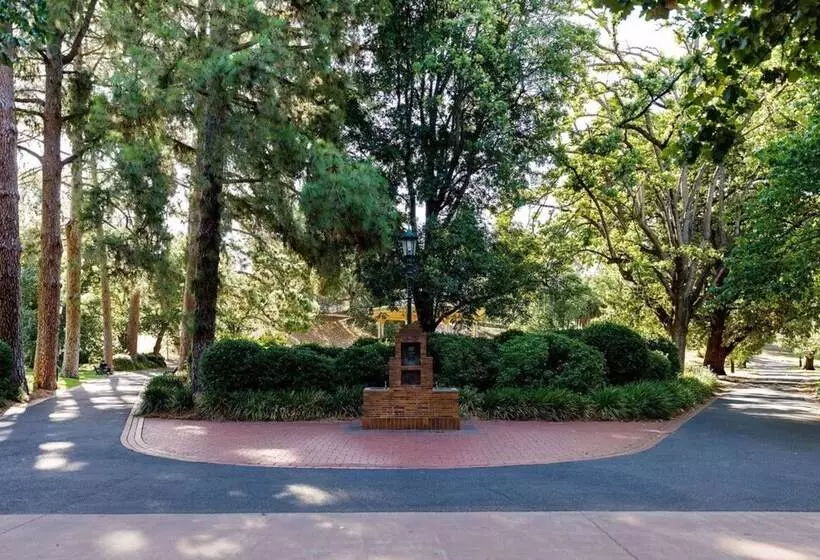 Bendigo Oval Motel