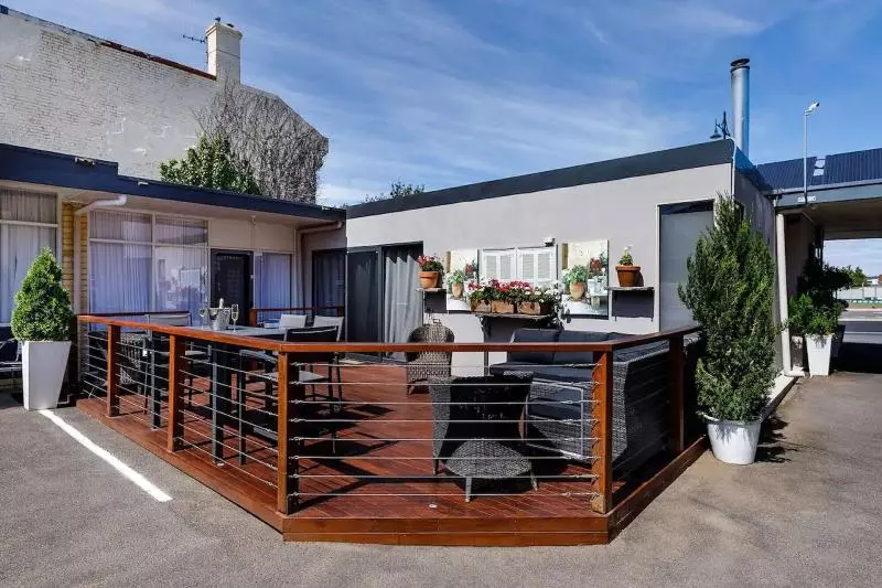 Bendigo Oval Motel