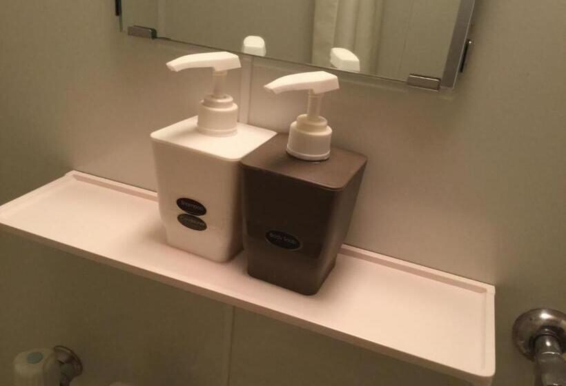 פונדק Kunsthaus