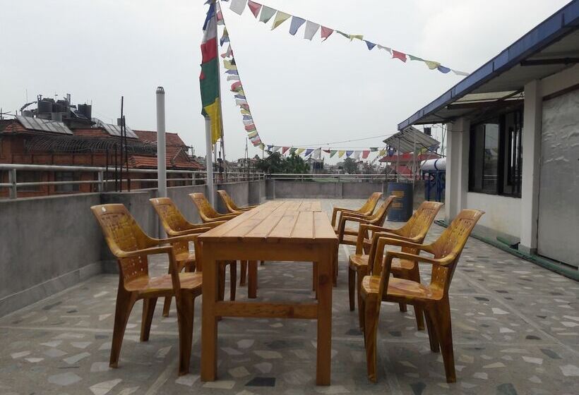 هتل The Boudha Inn