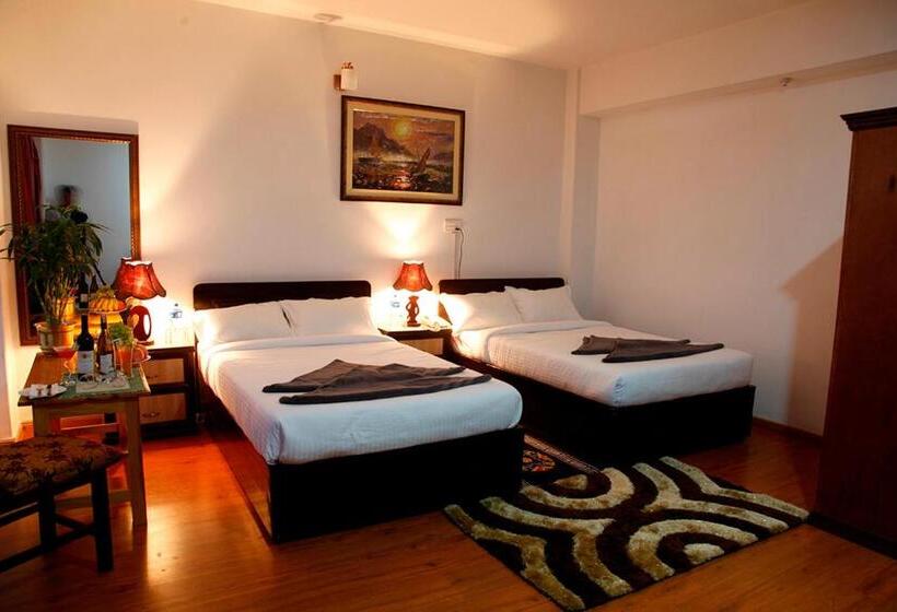 هتل The Boudha Inn