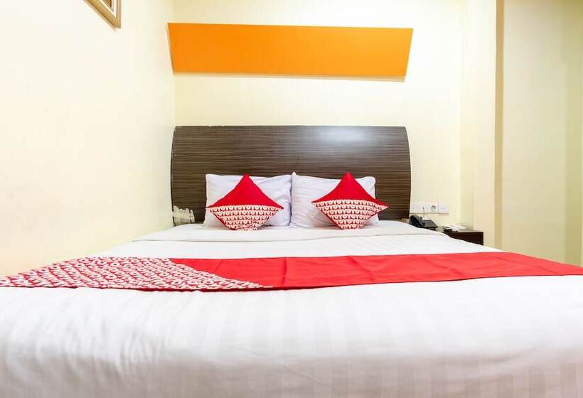 Отель Capital O 2023 Medan Ville