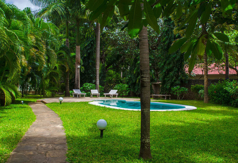 ホテル Maisha Tamu Luxury Boutique Resort