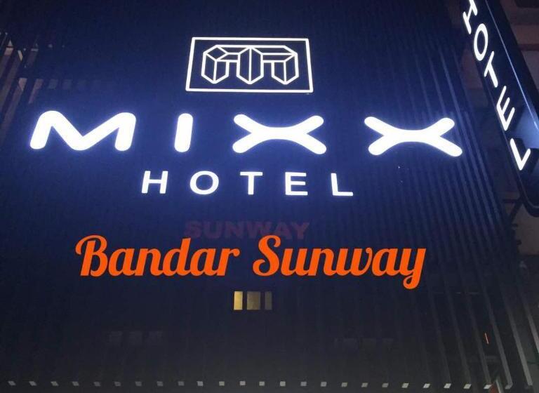 Mixx Express Hotel Sunway