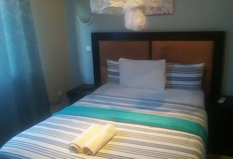 هتل Royal Olympia Lodges And Safaris Livingstone