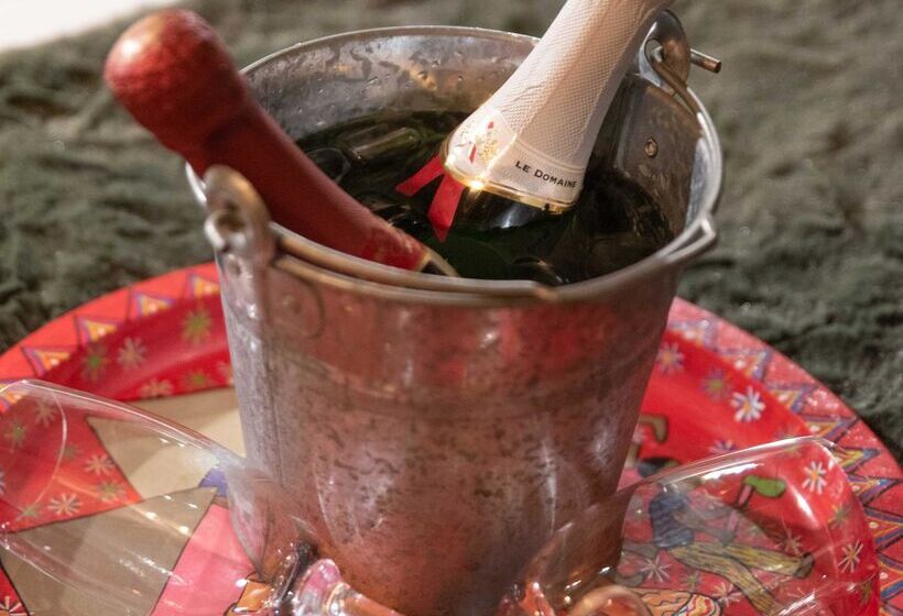 ホテル Sausage Tree Safari Camp