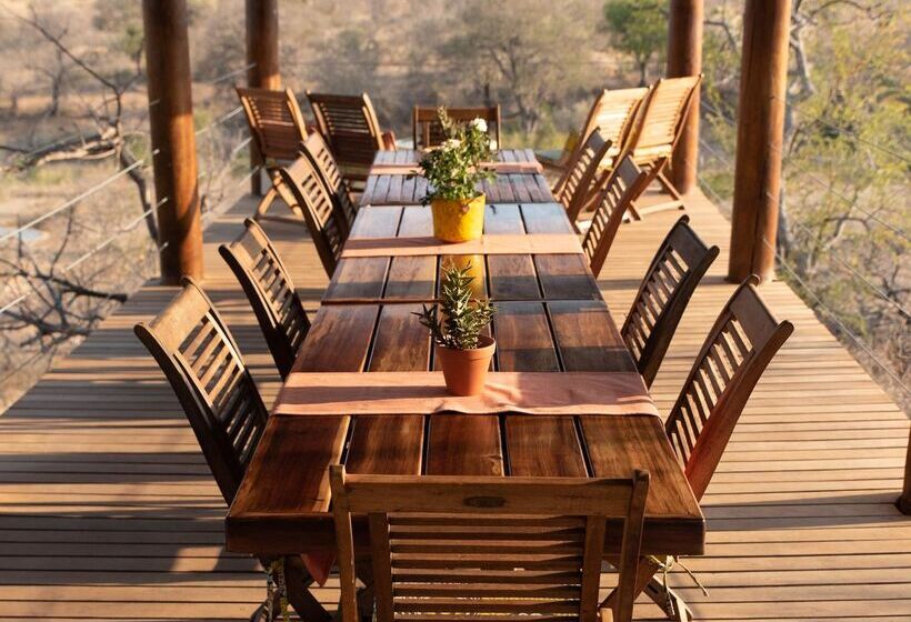 ホテル Sausage Tree Safari Camp