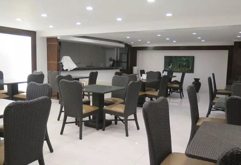 هتل Worldview Pension Plaza