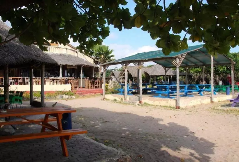 Kipepeo Beach And Village