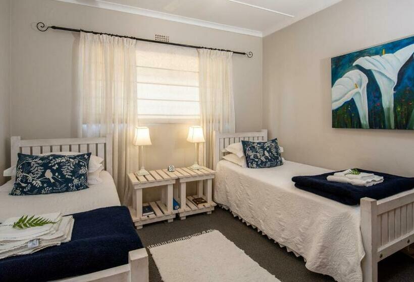 Montagu Four Seasons