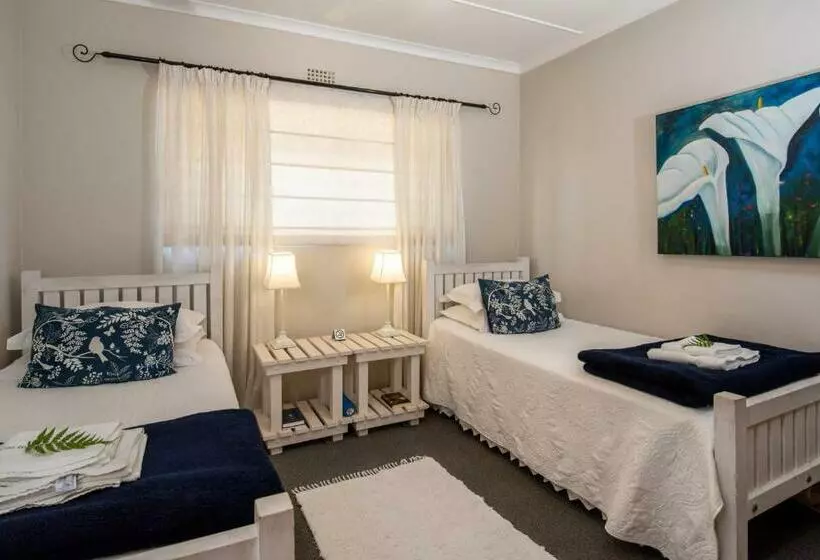 Montagu Four Seasons