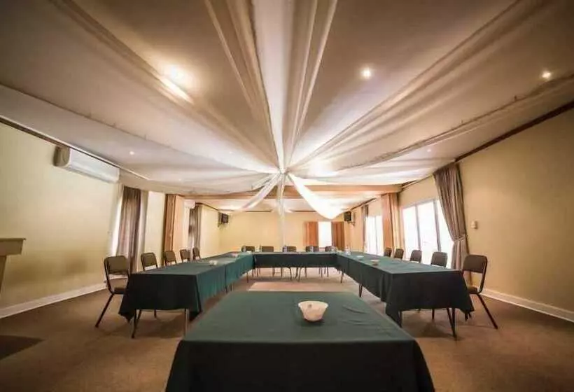 ペンション Acacia Guesthouse Klerksdorp