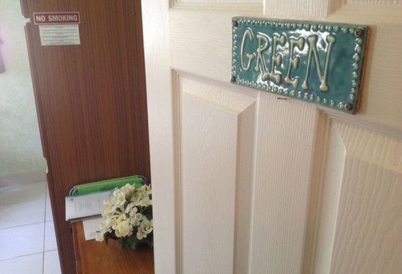 پانسیون Palm Paradise Guest House And Apartments