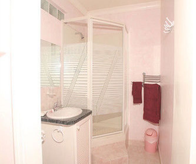 پانسیون Palm Paradise Guest House And Apartments