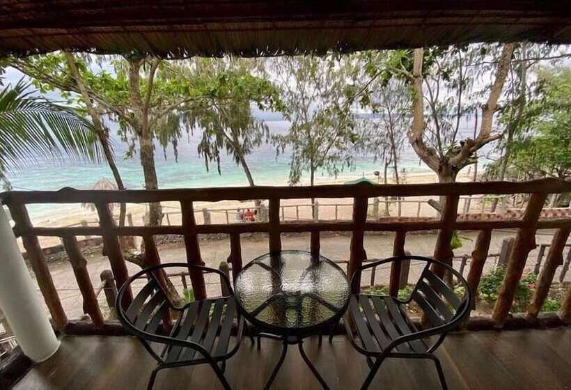 Pension (Hôtel basse catégorie) Santander Pebble Beach Resort