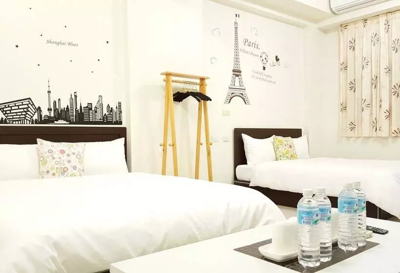 پانسیون Small Wide Home