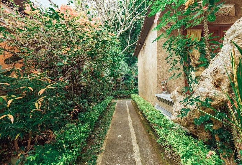 פנסיון Suastika Lodge