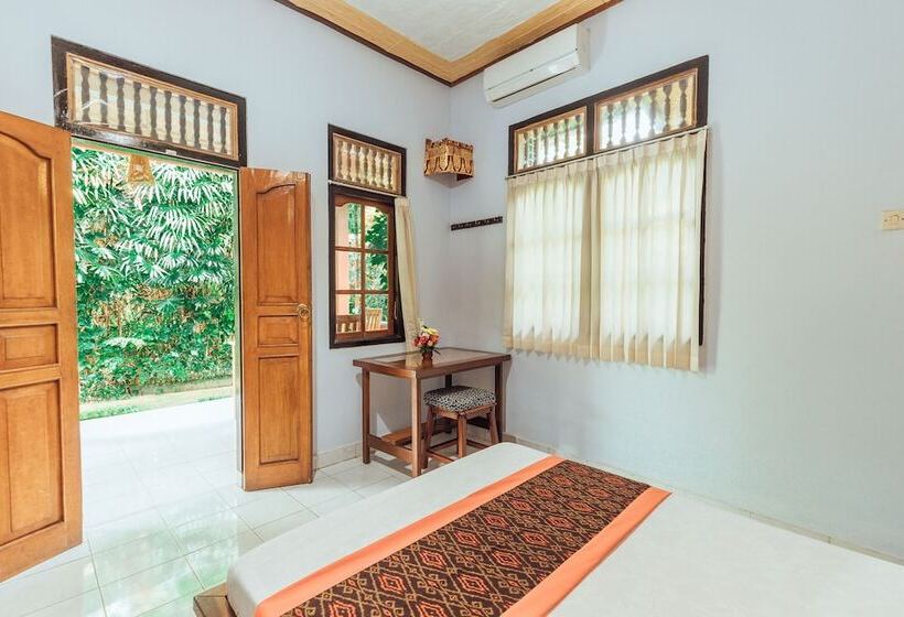 פנסיון Suastika Lodge