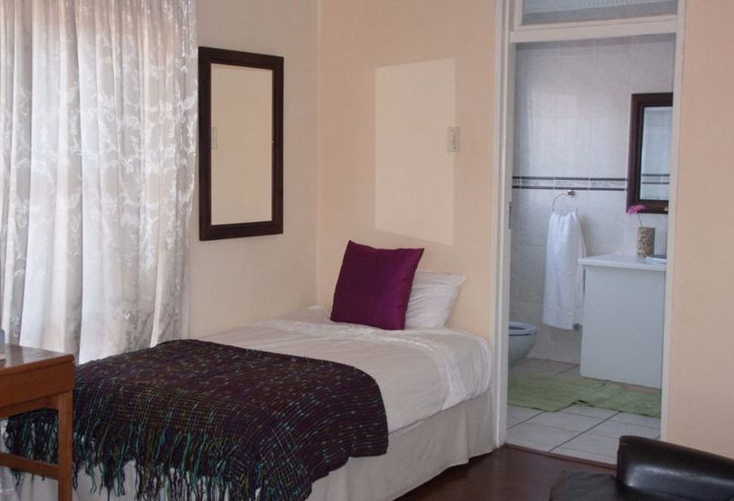 Phokeng Gardens Bed And Breakfast