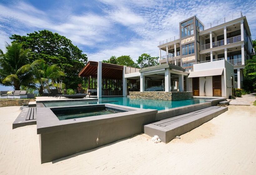 استراحتگاه Xbalanque