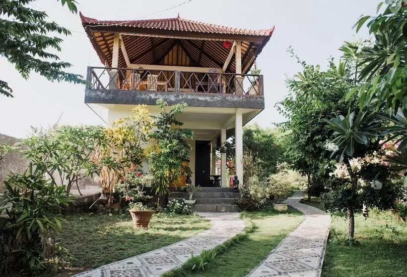 Segara Tegeh Hostel
