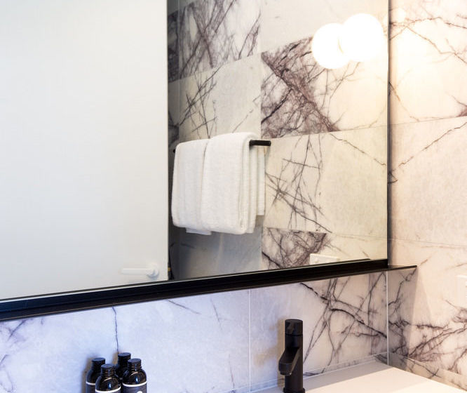 Apartment  East Central