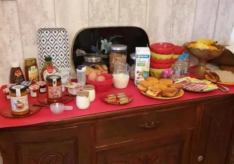 تختخواب و صبحانه A Casa Di L'alivu