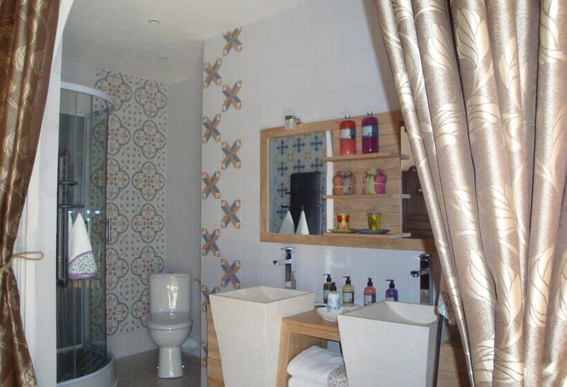 צימר D'ici Et D'ailleurs