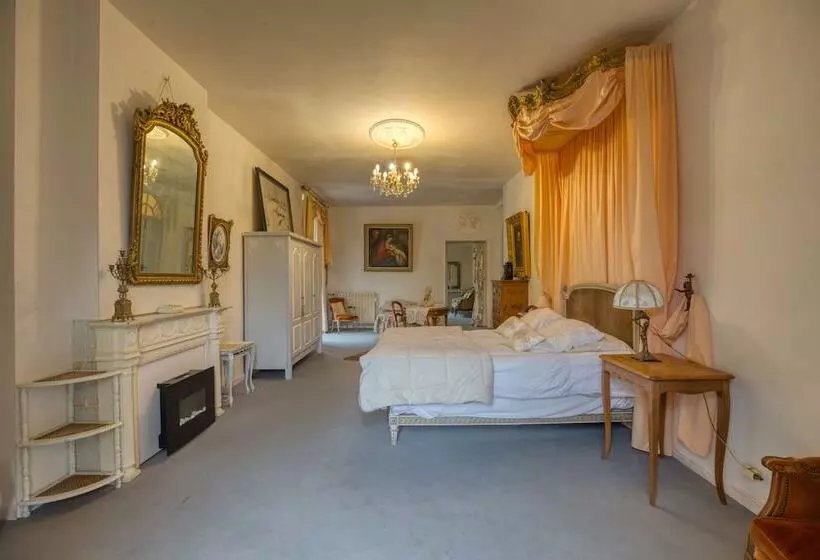 Aamiaismajoitus (B&B) Le Chateau Du Bois Glaume