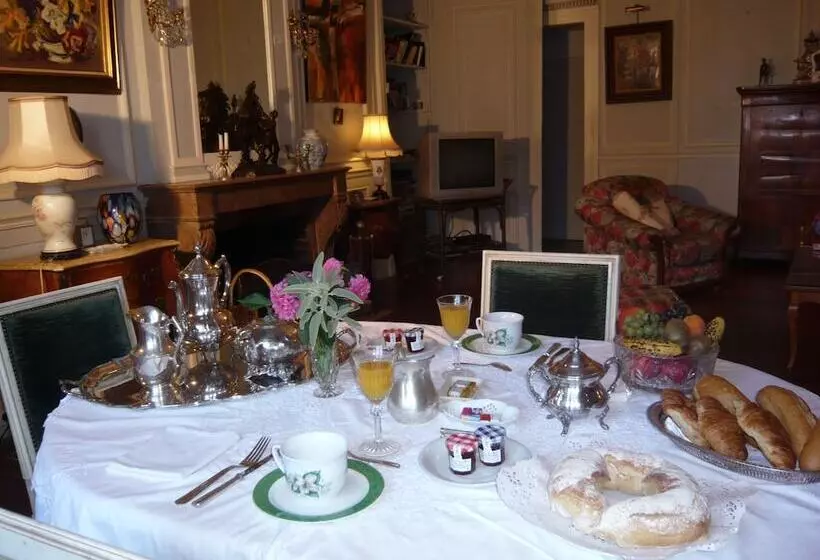 Aamiaismajoitus (B&B) Le Chateau Du Bois Glaume
