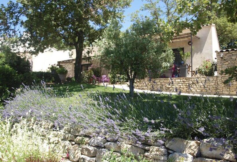 مبيت وإفطار Mas Auroma