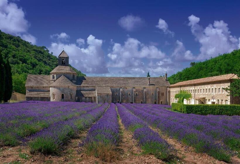 مبيت وإفطار Mas Auroma