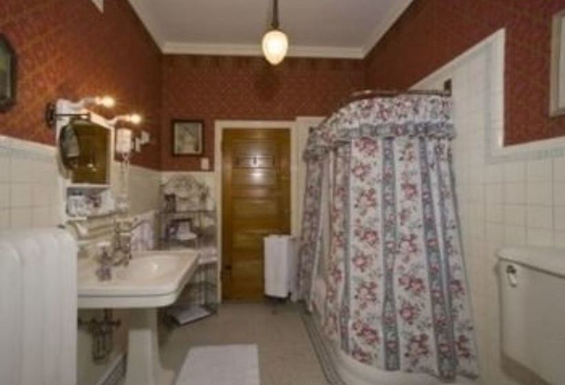 住宿加早餐  Port City Victorian Inn