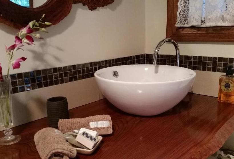 Bellbird Cottage B&b