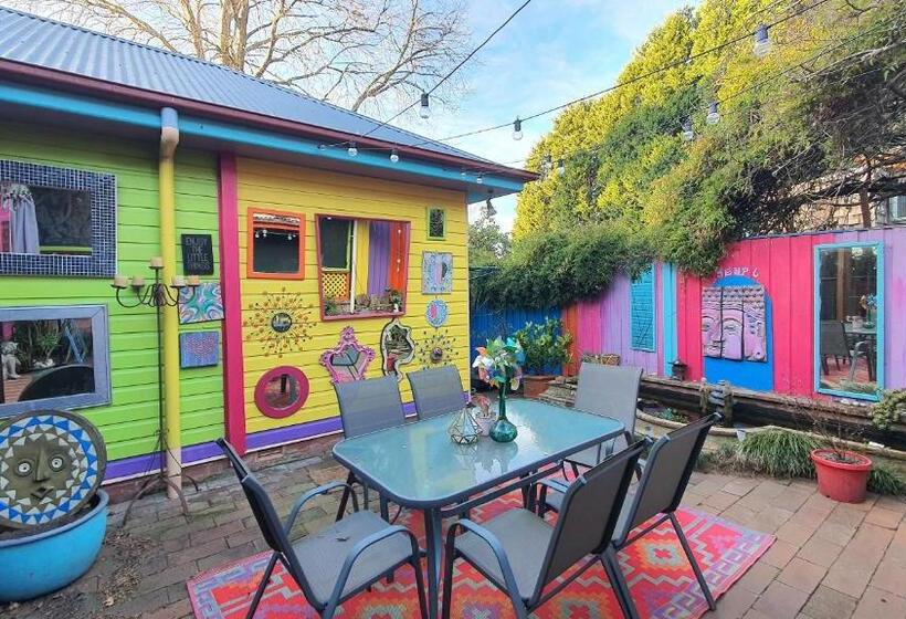 Bowral Road Art Gallery Bed And Breakfast