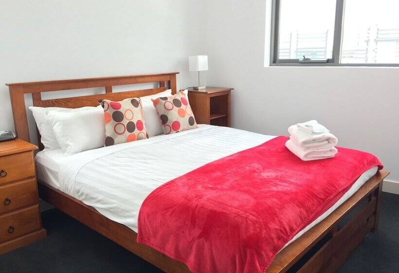 Harbour Town Apartment